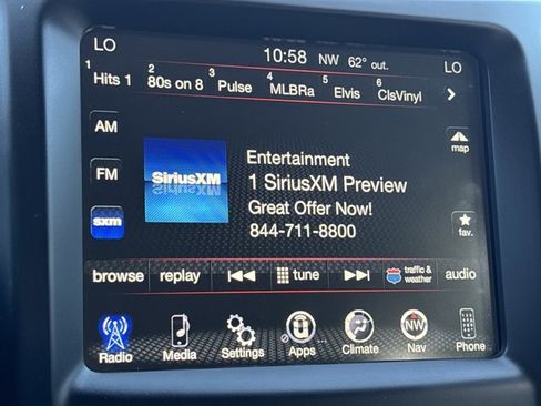 Used 2018 Jeep Cherokee Trailhawk image 28