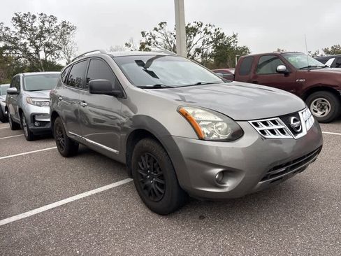 Used 2014 Nissan Rogue S w/ Convenience Package image 4