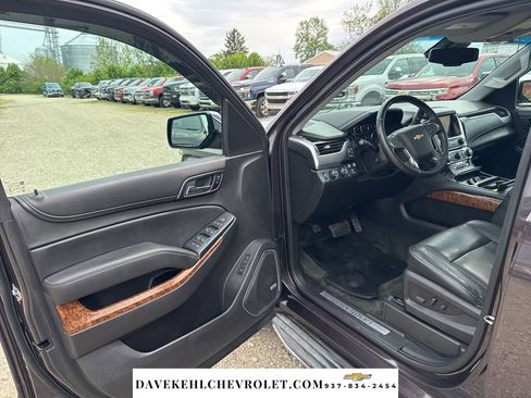 Used 2015 Chevrolet Tahoe LTZ AWD/4WD image 9