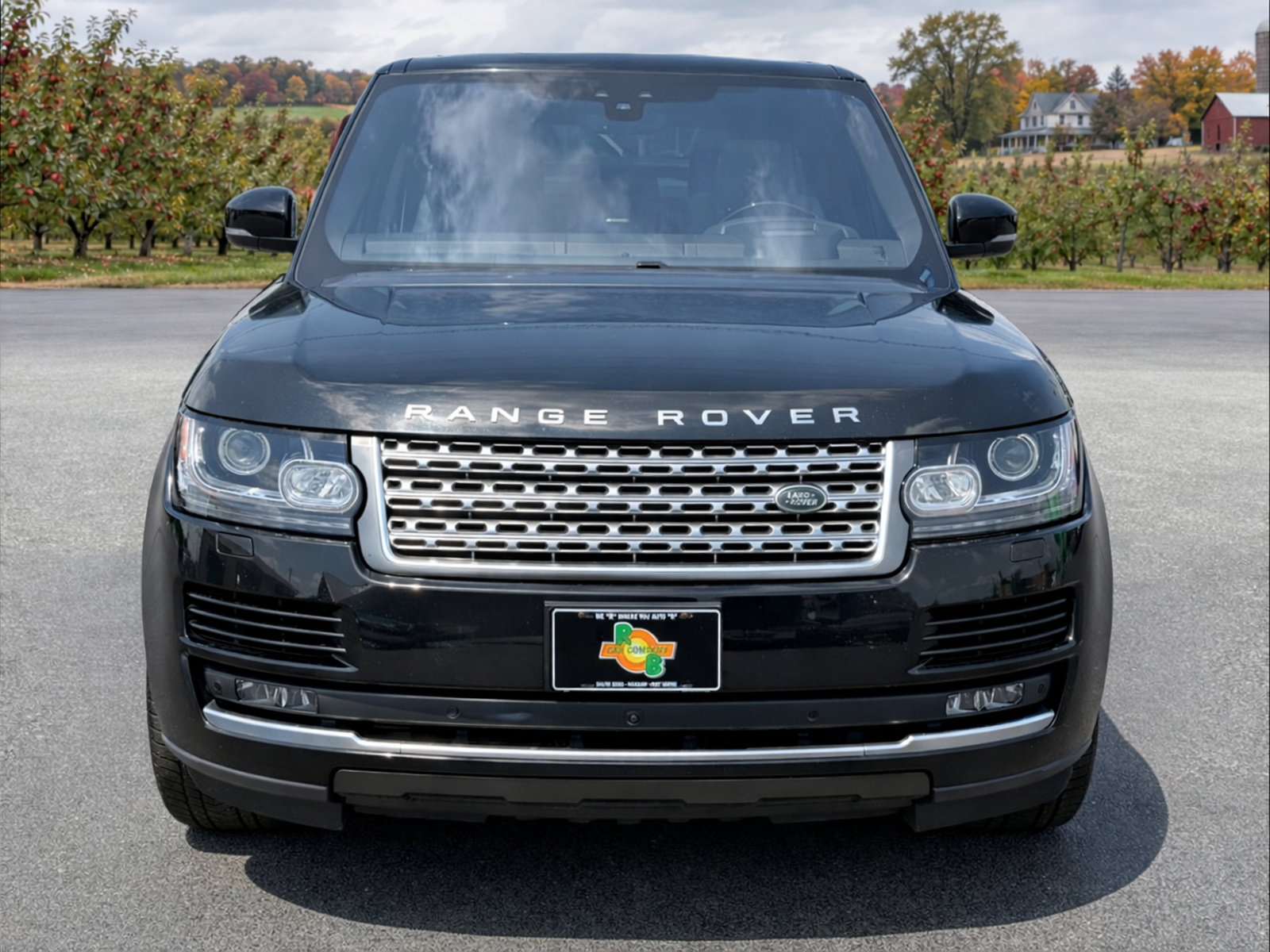 Used 2017 Land Rover Range Rover Supercharged AWD/4WD image 3