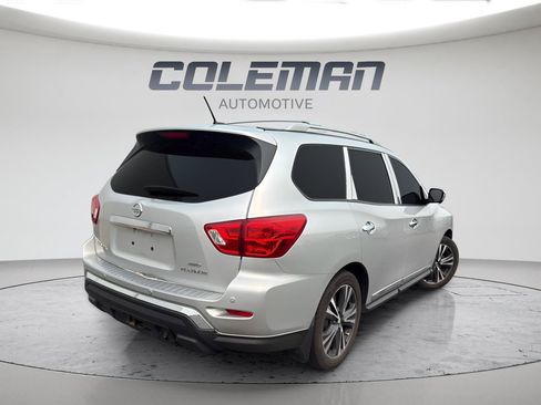 Used 2017 Nissan Pathfinder Platinum w/ Cargo Package AWD/4WD image 5