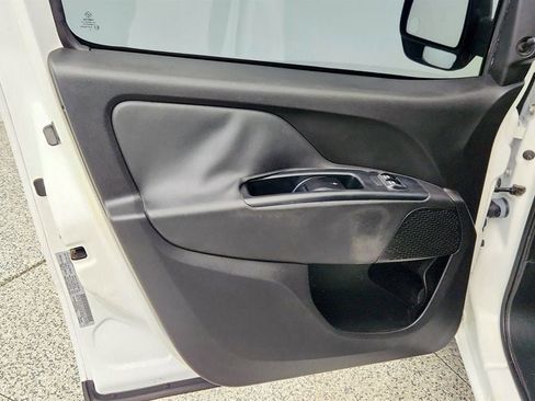 Used 2018 RAM ProMaster City Tradesman image 10