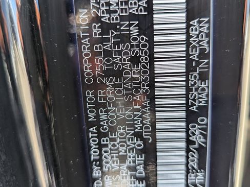 Used 2024 Toyota Crown XLE image 22