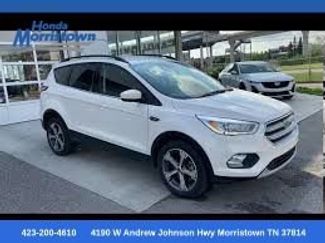 Used 2017 Ford Escape SE video 1