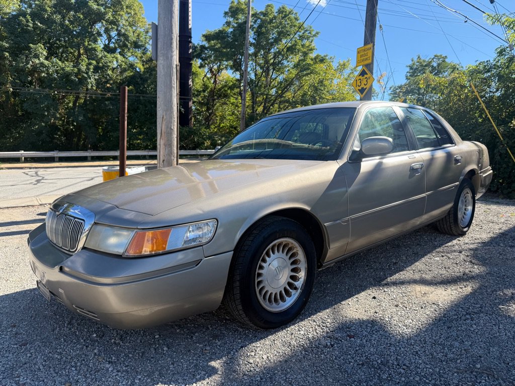 Used 2000 Mercury Grand Marquis LS RWD image 1