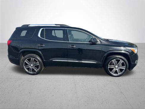 Used 2017 GMC Acadia Denali w/ Technology Package image 6