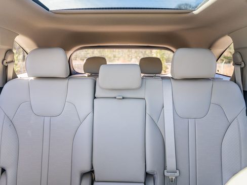 New 2026 Kia Sorento S image 16