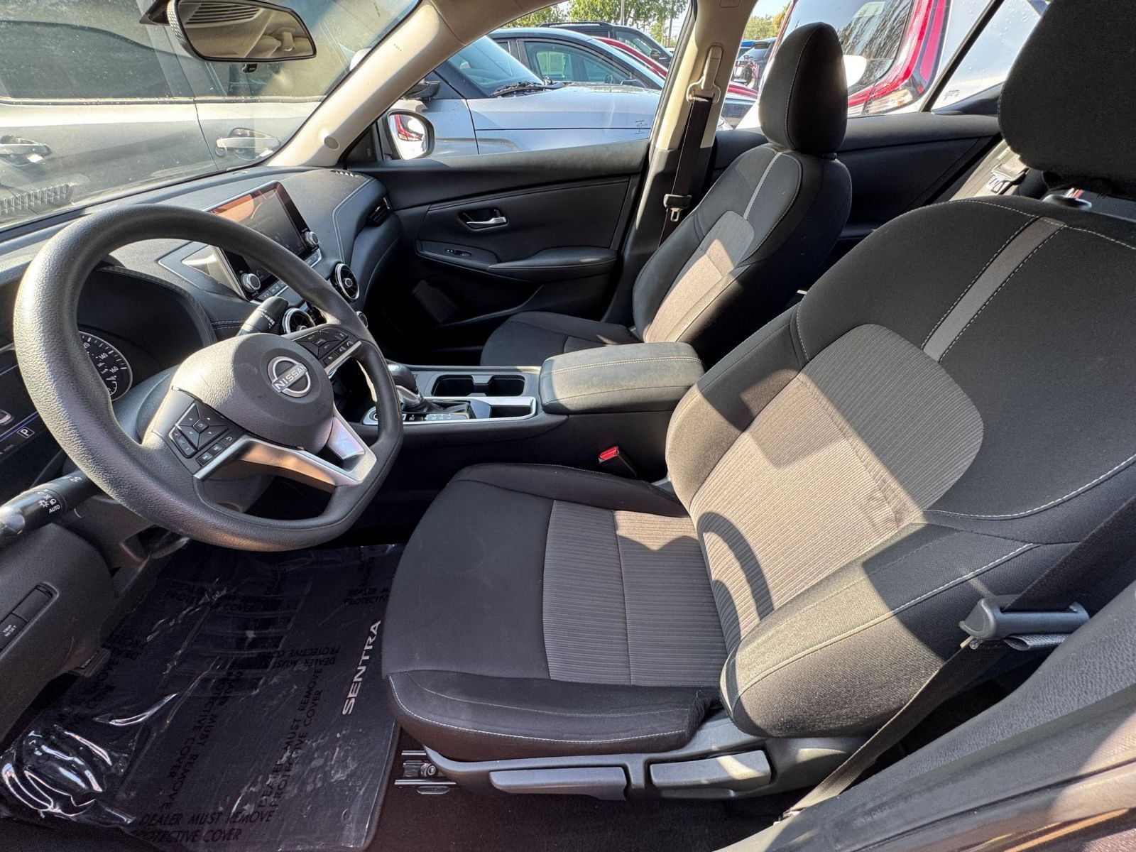 Used 2025 Nissan Sentra SV FWD image 24