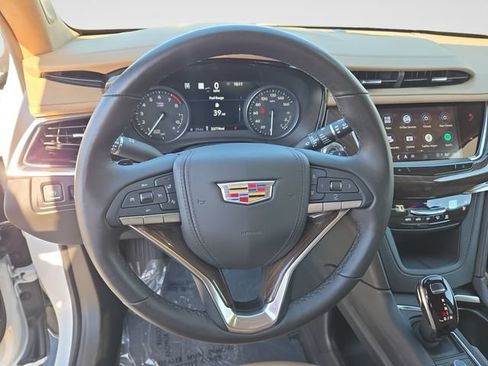 Used 2024 Cadillac XT6 Premium Luxury w/ Platinum Package AWD/4WD image 19