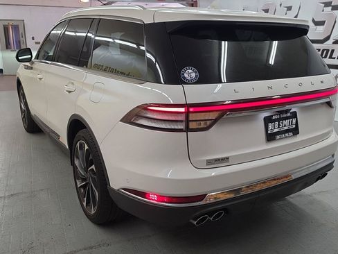 Used 2021 Lincoln Aviator Reserve w/ Equipment Group 202A AWD/4WD image 4