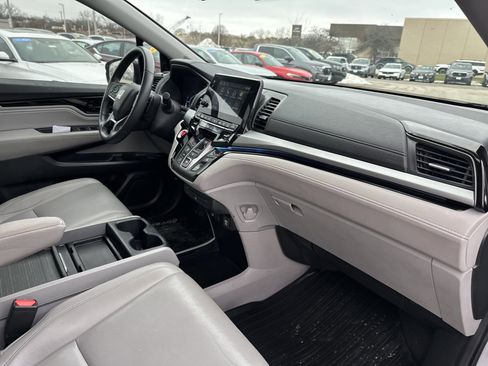 Certified 2023 Honda Odyssey Touring image 14