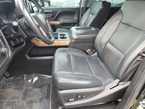 Used 2017 Chevrolet Silverado 2500 LTZ w/ Duramax Plus Package image 20