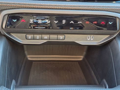 New 2026 Jeep Cherokee Limited image 24