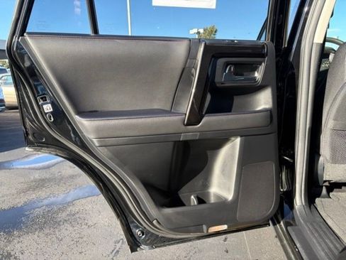 Used 2024 Toyota 4Runner TRD Off-Road image 72