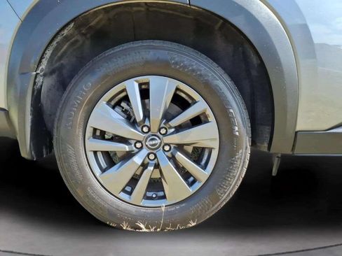 Used 2024 Nissan Pathfinder S AWD/4WD image 20