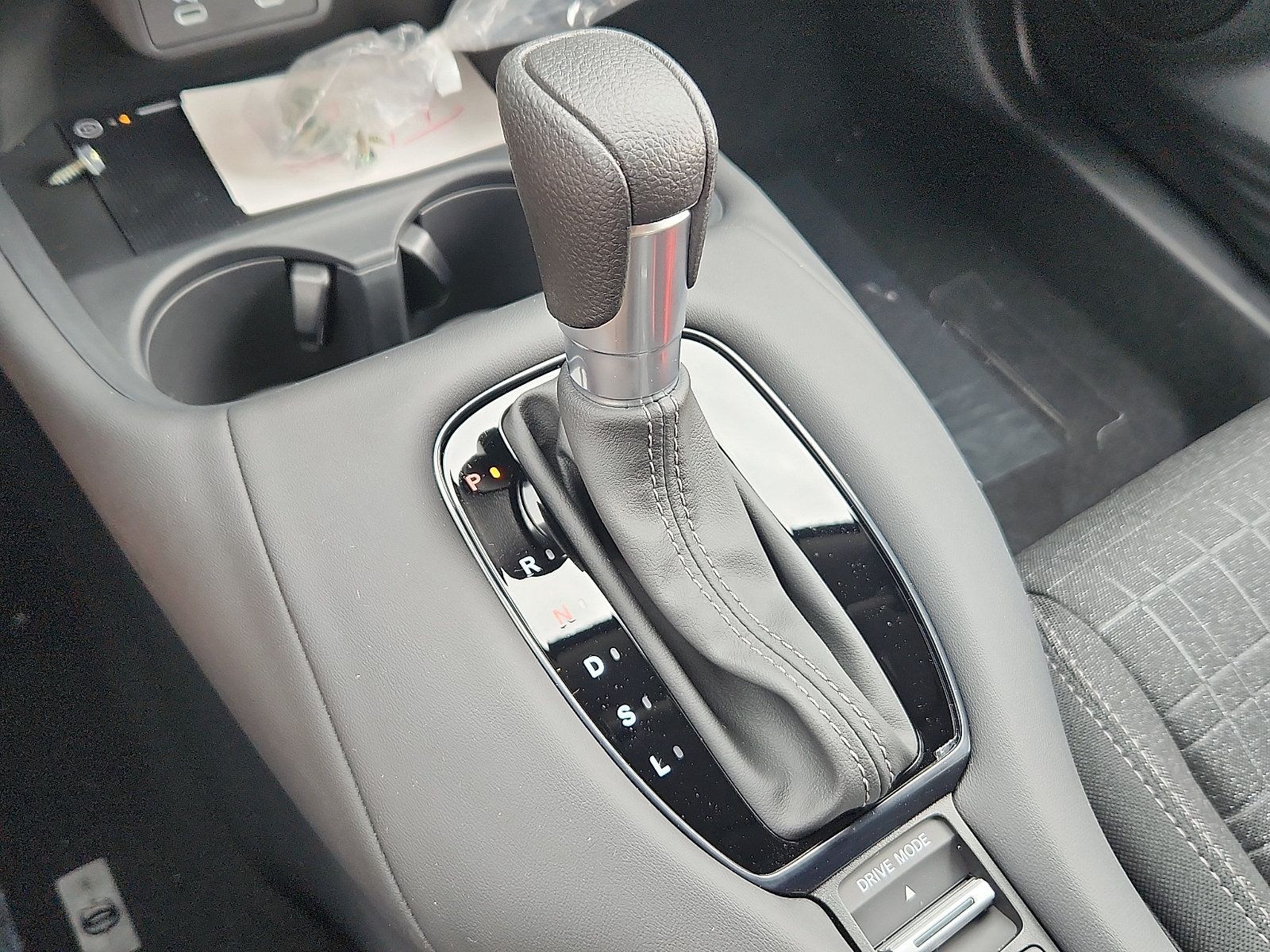 New 2027 Honda HR-V LX image 10