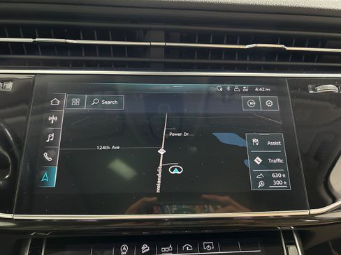 Used 2020 Audi Q7 3.0T Premium Plus AWD/4WD image 8