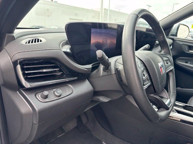 Used 2024 Buick Envista Sport Touring FWD image 13