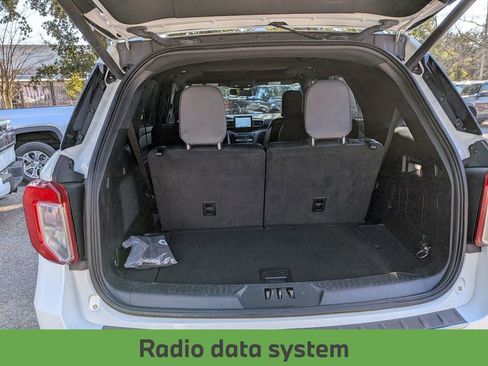 Used 2020 Ford Explorer Limited w/ Class III Trailer Tow Package image 31