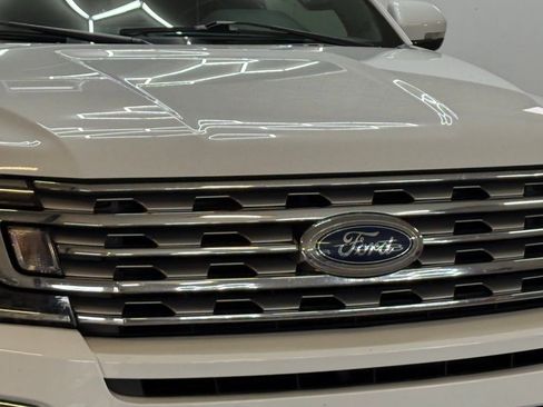 Certified 2021 Ford Expedition Max Limited image 10