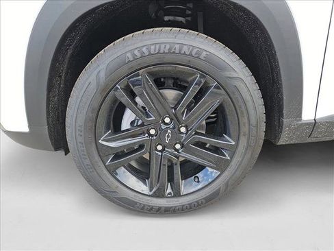 New 2025 Chevrolet Trax ACTIV w/ Driver Confidence Package image 19