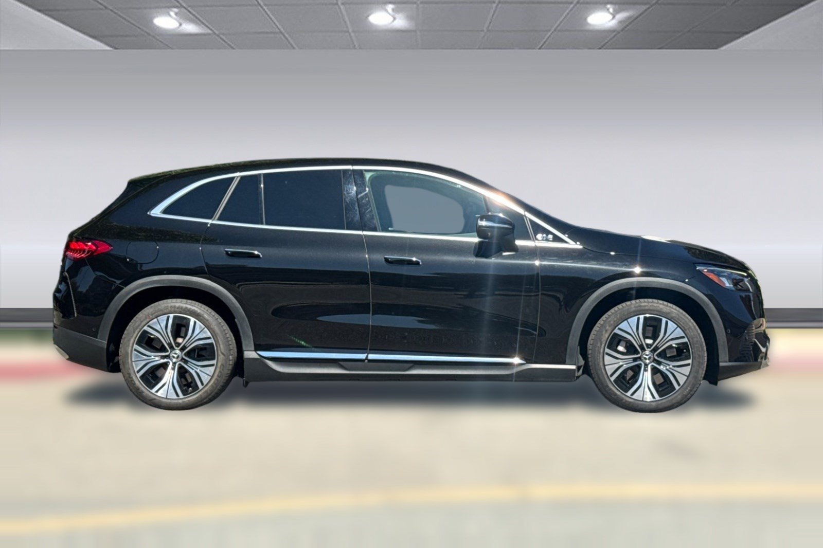 Certified 2023 Mercedes-Benz EQE 350+ 4MATIC SUV image 8