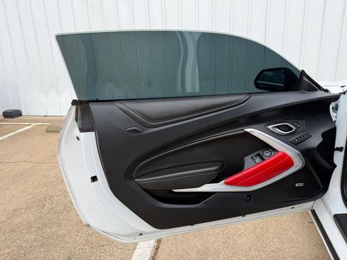 Used 2022 Chevrolet Camaro SS RWD image 21