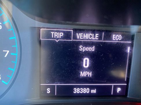 Used 2022 Chevrolet Colorado LT w/ Fleet Safety Package image 7