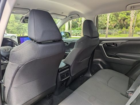 Certified 2023 Toyota RAV4 LE image 23