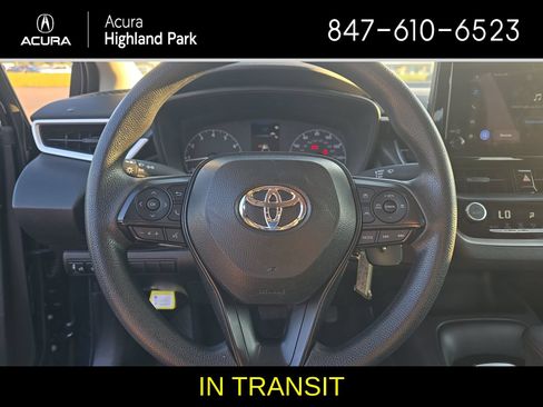 Used 2025 Toyota Corolla LE FWD image 10