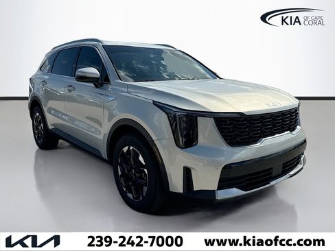 New 2026 Kia Sorento S image 7