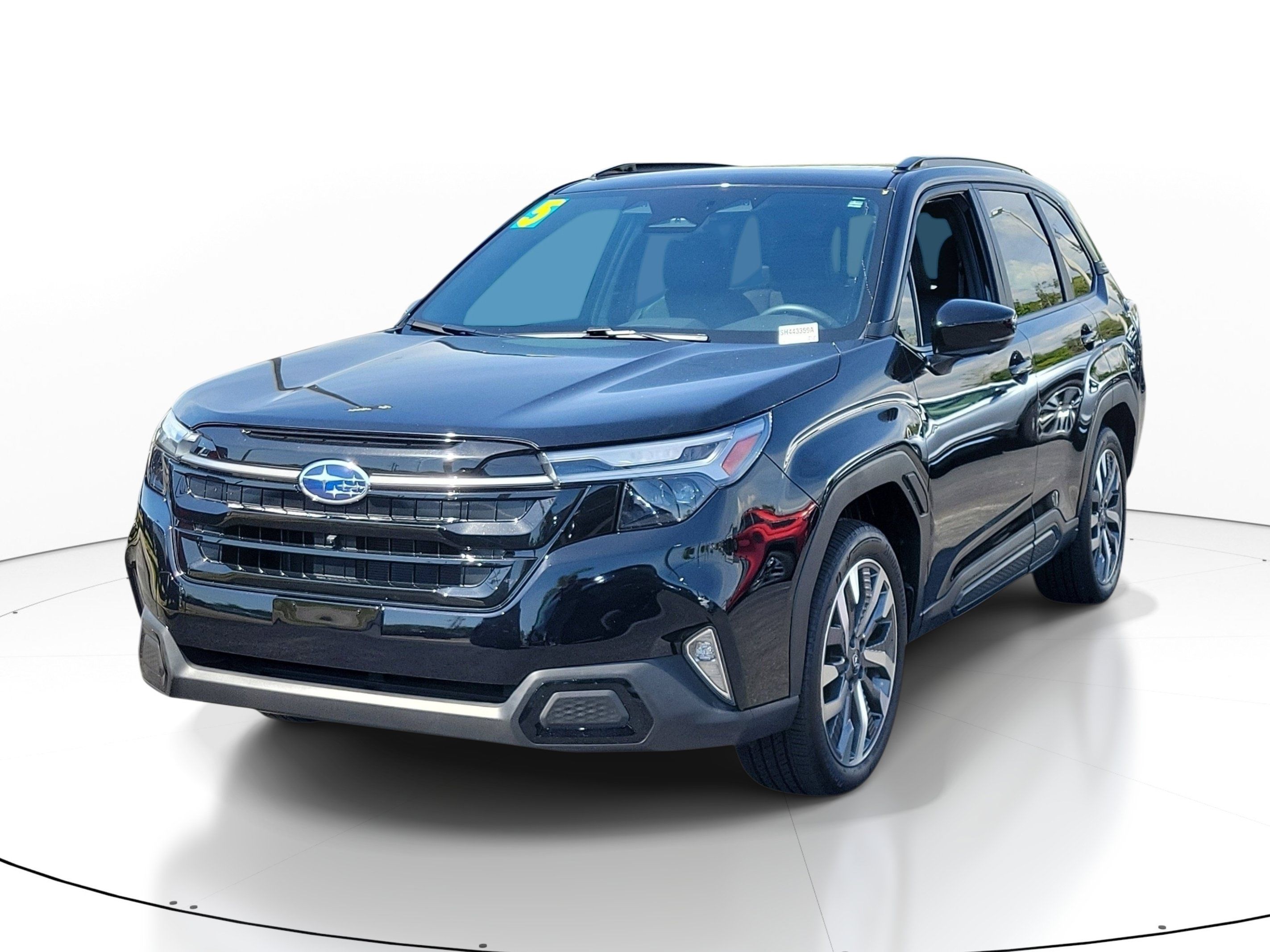 Used 2025 Subaru Forester Touring AWD/4WD image 3