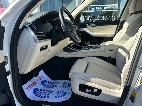 Certified 2022 BMW X7 xDrive40i w/ Executive Package image 16