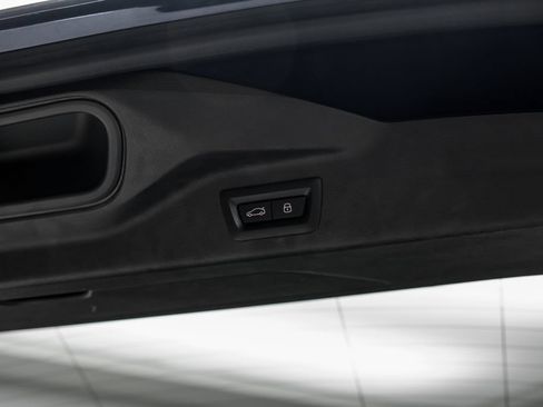 Used 2024 BMW ALPINA XB7 AWD/4WD image 55