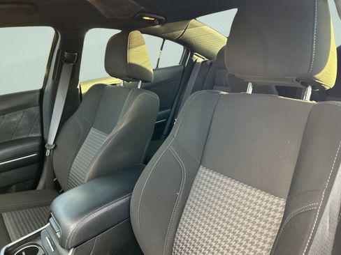 Used 2023 Dodge Charger SXT image 12