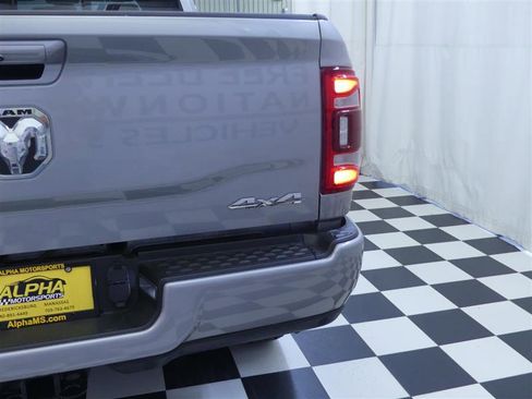 Used 2022 RAM 2500 Laramie image 29