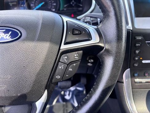 Used 2016 Ford Edge Titanium w/ Equipment Group 302A AWD/4WD image 19