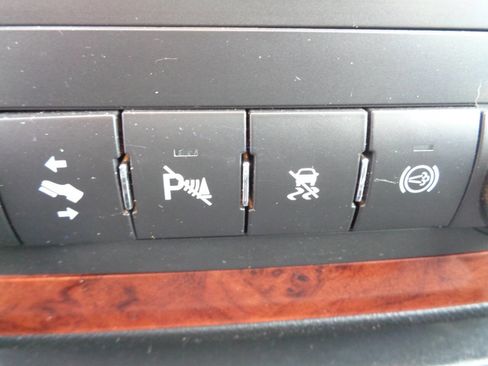 Used 2011 Chevrolet Silverado 3500 LTZ w/ Snow Plow Prep Package image 63