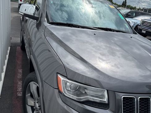 Used 2014 Jeep Grand Cherokee Overland w/ Advanced Technology Group image 2