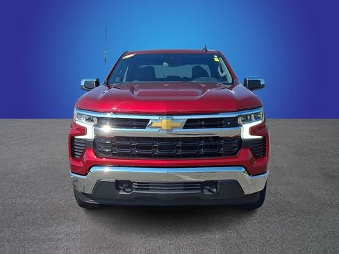 Used 2023 Chevrolet Silverado 1500 LT AWD/4WD image 2