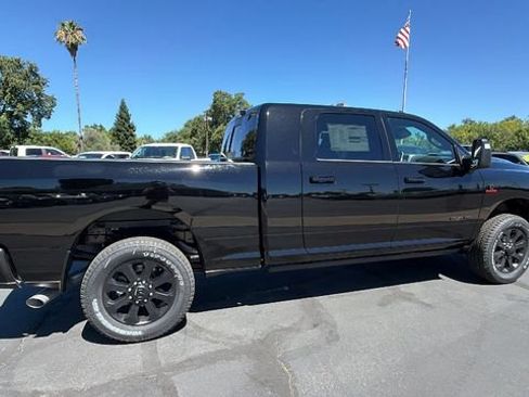 New 2026 RAM 3500 Laramie AWD/4WD image 3