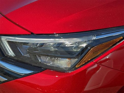 Used 2025 Nissan Versa SV w/ Trunk Package image 14