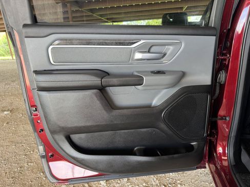 Used 2022 RAM 1500 Big Horn AWD/4WD image 30