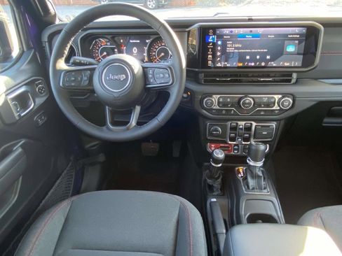 New 2026 Jeep Wrangler Unlimited Rubicon AWD/4WD image 11