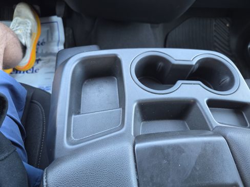 Used 2023 GMC Sierra 1500 Elevation image 25