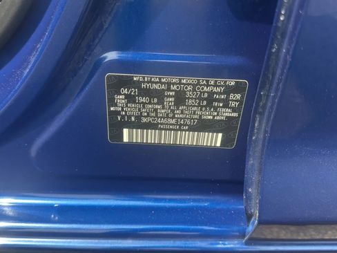 Used 2021 Hyundai Accent SE FWD image 28