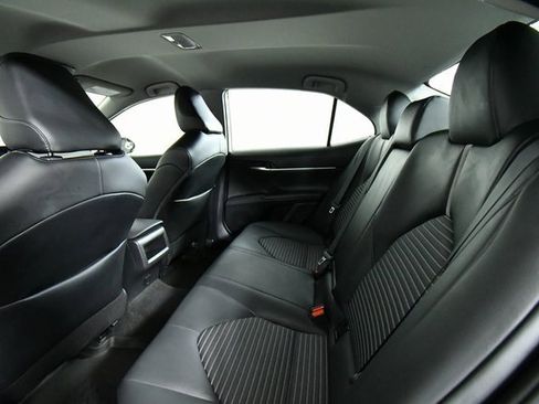 Used 2023 Toyota Camry SE image 24