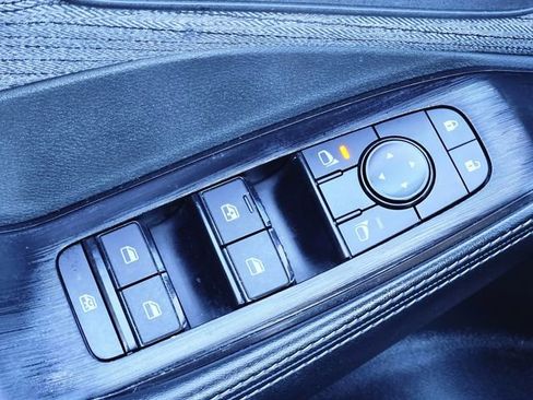 Certified 2023 Nissan Rogue SV image 21