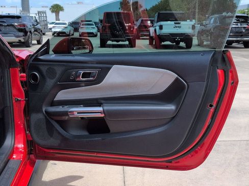 Used 2024 Ford Mustang Coupe RWD image 27