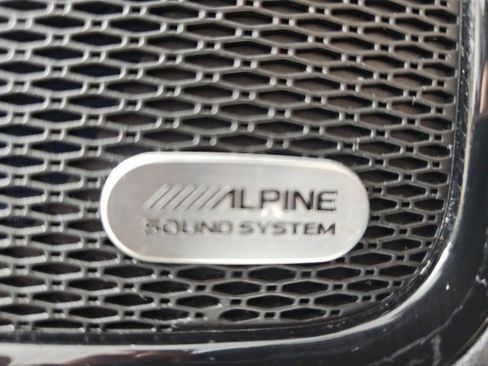 Certified 2024 Jeep Compass Limited w/ High Altitude Package image 25